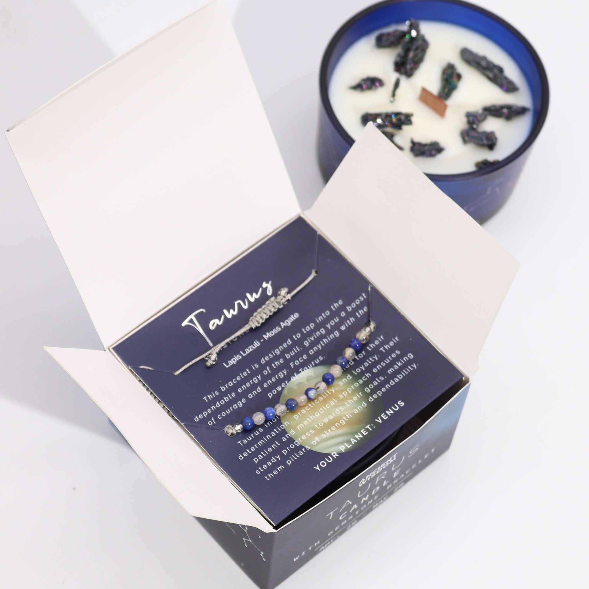 Świeca zodiak z bransoletką z kamieni byk 320g Świeca zodiak z bransoletką z kamieni byk 320g